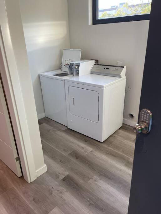 Studio With Large Balcony- San Diego Gateway Dış mekan fotoğraf